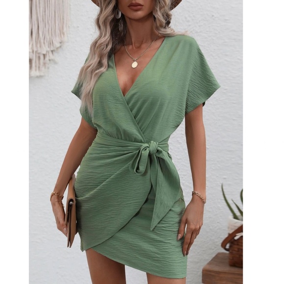 Rouge! Dresses & Skirts - Green Wrap Side Tie Mini Dress Short Sleeves